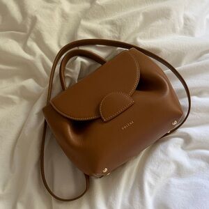 Polene Number Un Camel